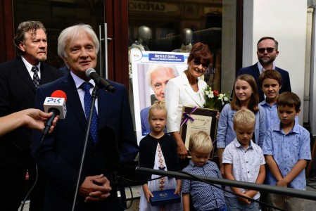 Kliknij, aby powiększyć zdjęcie.